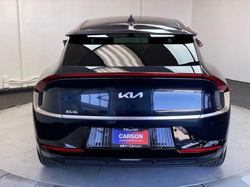2022 Kia EV6 Wind
