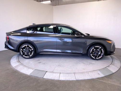 INTERGREY 2026 Kia K4 GT-Line