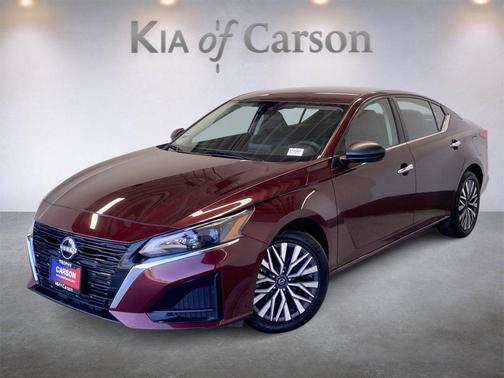 Garnet Pearl Metallic 2024 Nissan Altima 2.5 SV