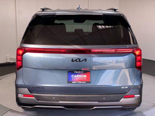 2026 Kia Carnival Hybrid SX