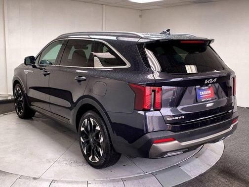 2025 Kia Sorento SX