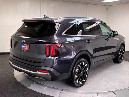 2025 Kia Sorento SX