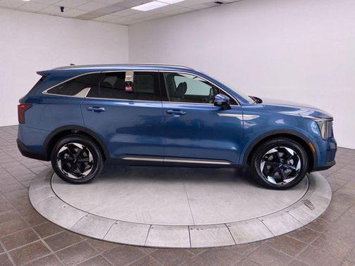 2025 Kia Sorento Hybrid EX