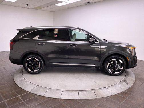 2025 Kia Sorento Hybrid SX Prestige