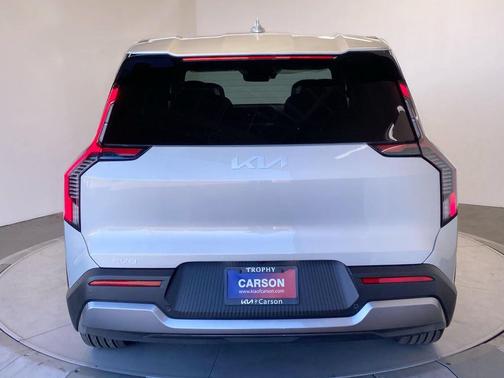 Ivory Silver 2026 Kia EV9 Light Long Range