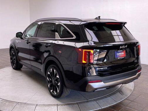 2025 Kia Sorento SX