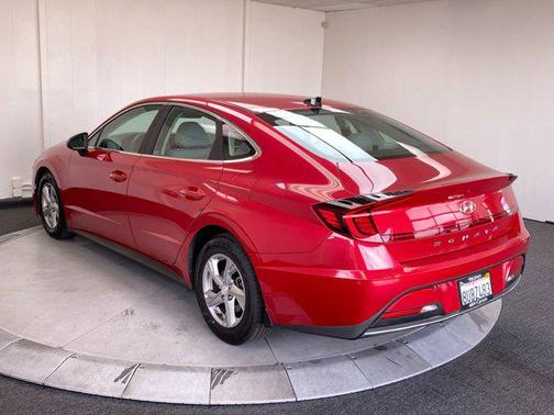 2020 Hyundai SONATA SE
