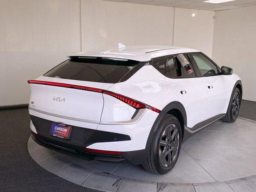 2025 Kia EV6 Light Long Range