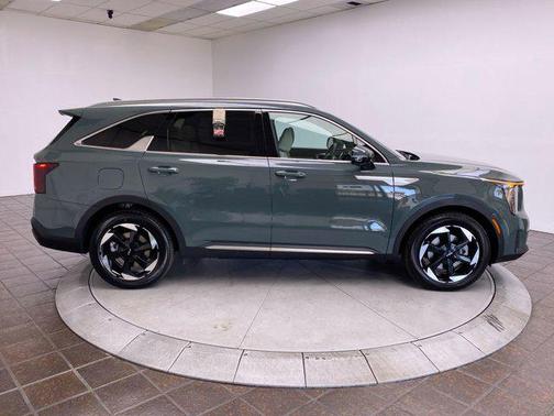 2025 Kia Sorento Plug-In Hybrid SX Prestige