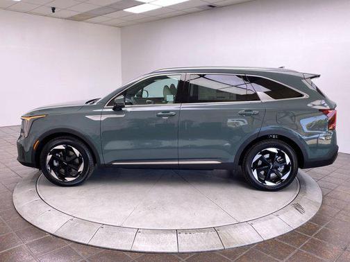 2025 Kia Sorento Plug-In Hybrid SX Prestige