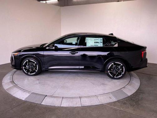 Aurora Black Pearl 2026 Kia K4 GT-Line