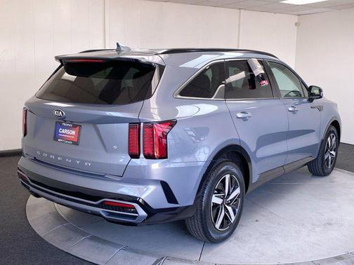 2021 Kia Sorento S