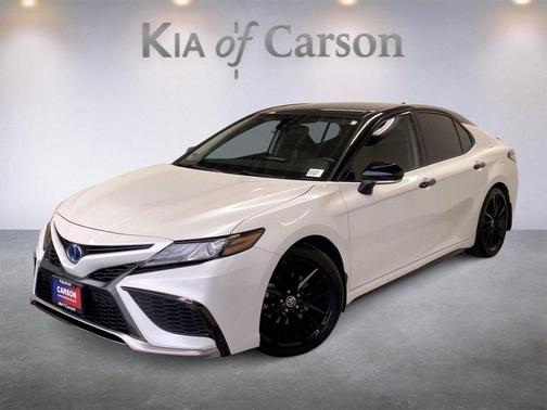 White 2023 Toyota Camry XSE