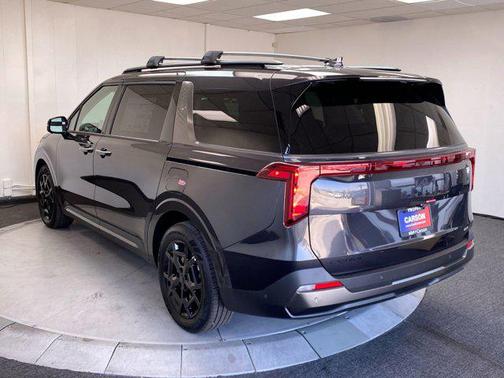 2025 Kia Carnival Hybrid SX