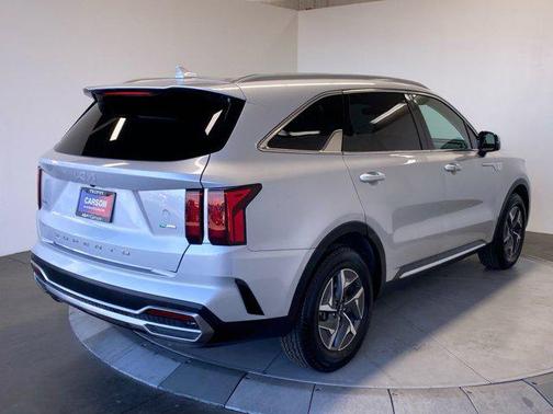 2022 Kia Sorento Hybrid S