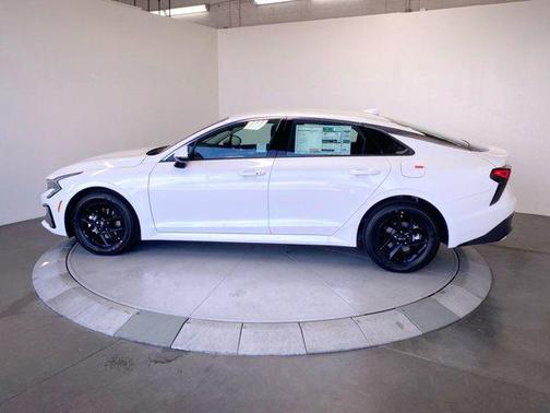 Snow White Pearl 2026 Kia K5 LXS FWD