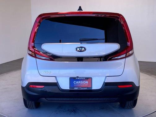 Sparkling Silver 2021 Kia Soul LX