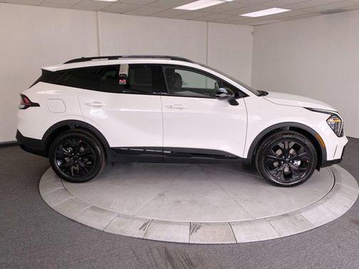 2025 Kia Sportage X-Line