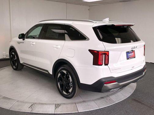 2025 Kia Sorento Plug-In Hybrid SX Prestige