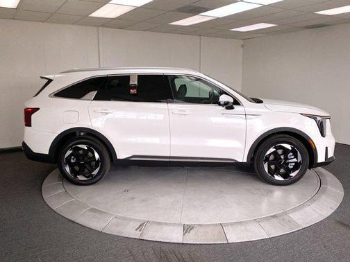 2025 Kia Sorento Plug-In Hybrid SX Prestige