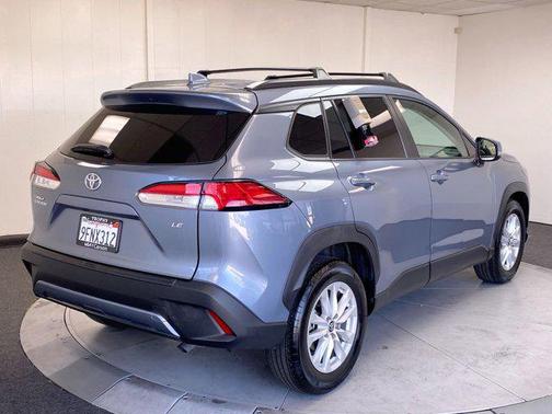 2023 Toyota Corolla Cross LE