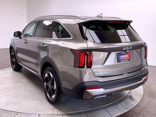2025 Kia Sorento Hybrid EX