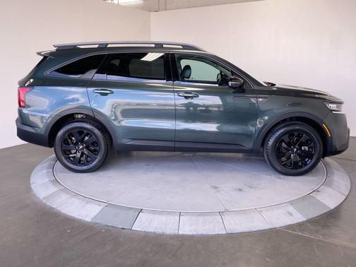 Aruba Green 2023 Kia Sorento S