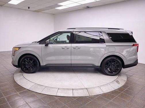 Ceramic Silver 2026 Kia Carnival Hybrid SX