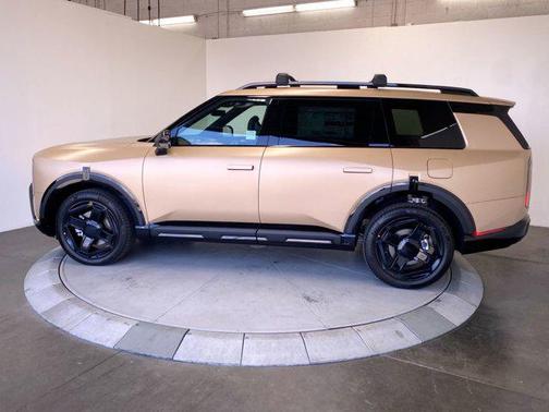 Terrain Brown Matte 2027 Kia Telluride X-Line SX-Prestige