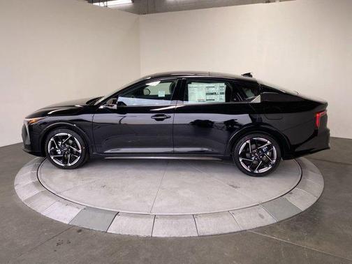 AURORABLCK 2026 Kia K4 GT-Line