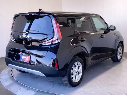 Fusion Black 2025 Kia Soul S