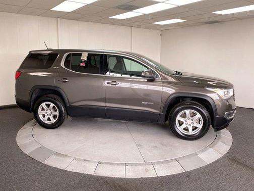 2019 GMC Acadia SLE-1