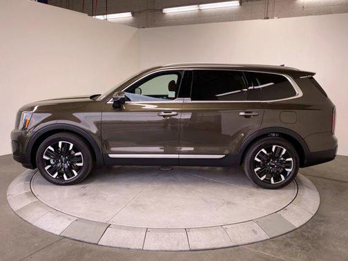 2025 Kia Telluride SX Prestige