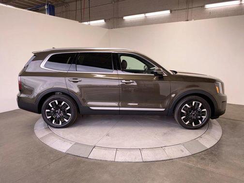 2025 Kia Telluride SX Prestige