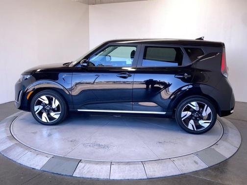 Fusion Black 2025 Kia Soul GT-Line