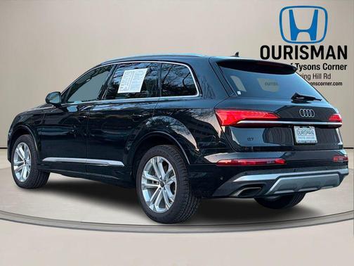 2025 Audi Q7 55 Premium Plus