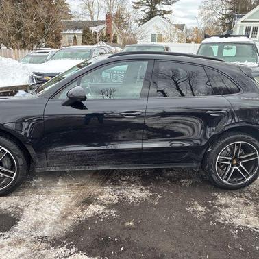 2021 Porsche Macan S