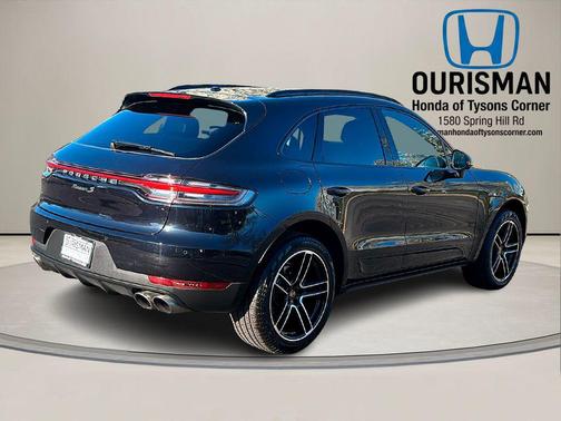 Black 2021 Porsche Macan Macan S
