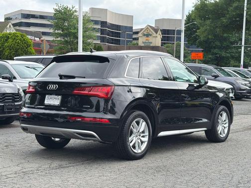 Brilliant Black 2020 Audi Q5 45 Premium