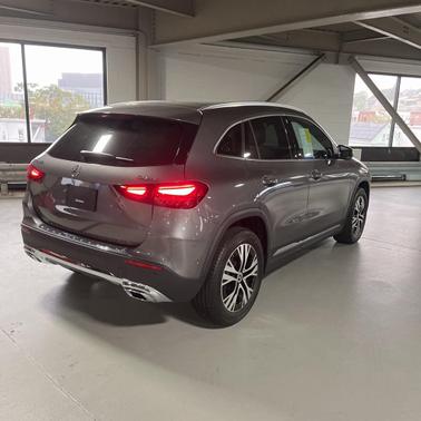 2025 Mercedes-Benz GLA 250 4MATIC