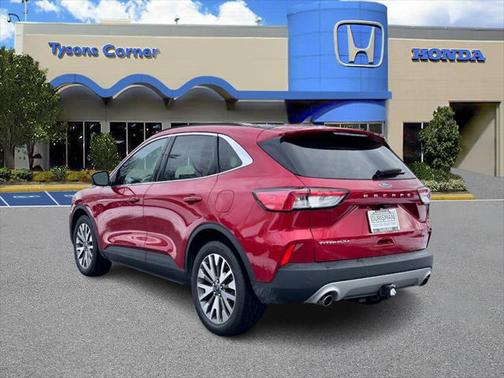 2022 Ford Escape Titanium