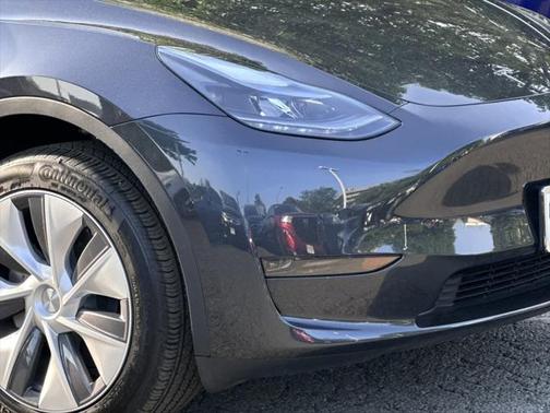 2024 Tesla Model Y Long Range Dual Motor All-Wheel Drive