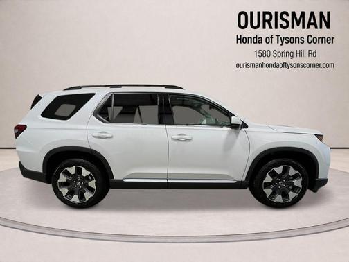 Platinum White 2026 Honda Pilot Touring 8-Passenger