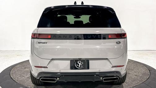 2024 Land Rover Range Rover Sport SE