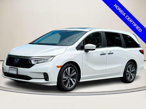 Platinum White Pearl 2023 Honda Odyssey Touring