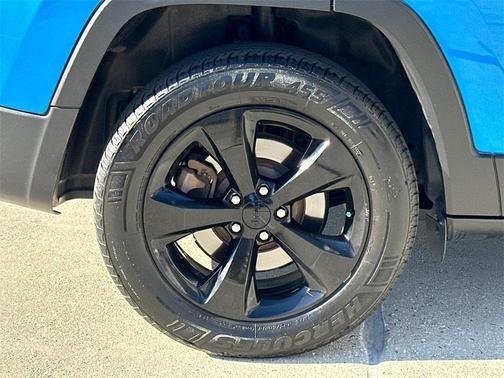 2017 Jeep Cherokee Altitude