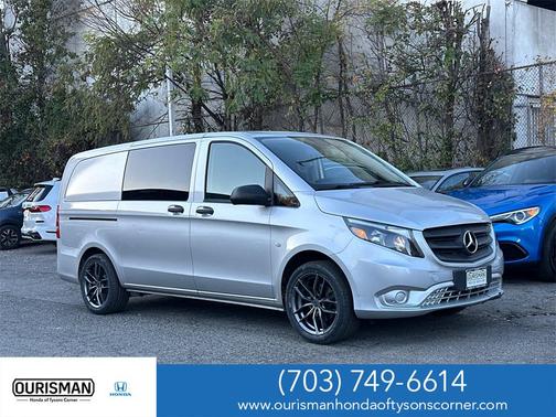 2019 Mercedes-Benz Metris Base