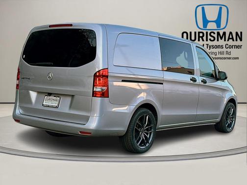 2019 Mercedes-Benz Metris Base