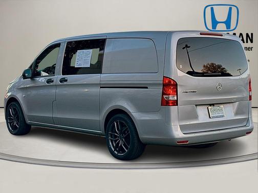 2019 Mercedes-Benz Metris Base