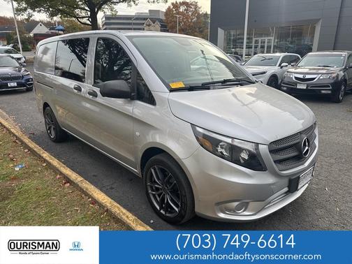 2019 Mercedes-Benz Metris Base